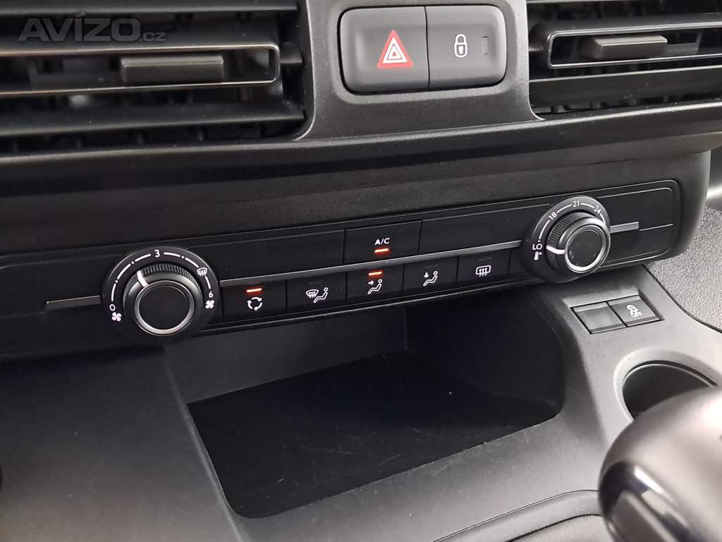Foto inzerátu Peugeot Rifter 1.2 PureTech