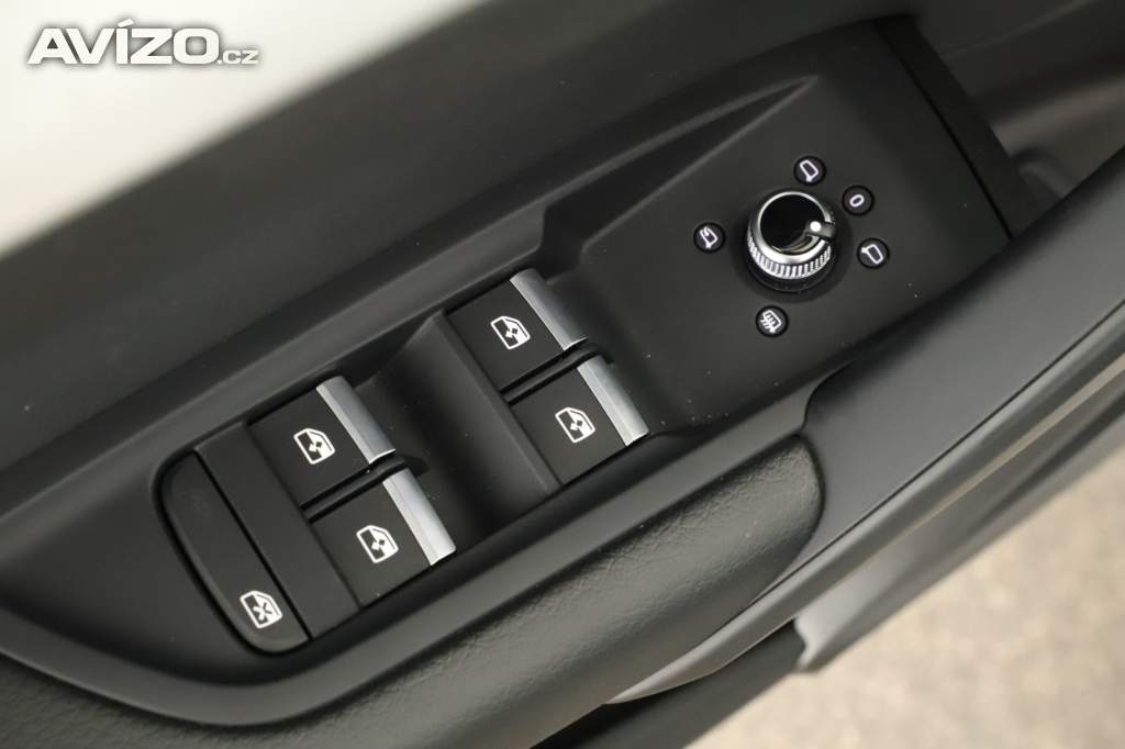 Foto inzerátu Audi Q5 50 TFSI e