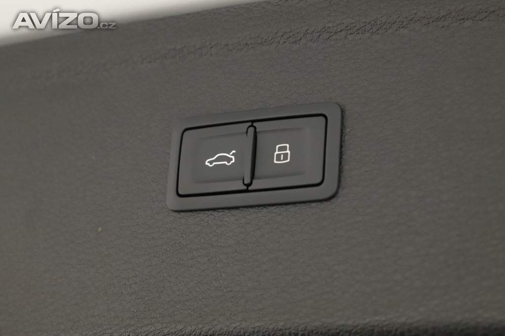 Foto inzerátu Audi Q5 50 TFSI e