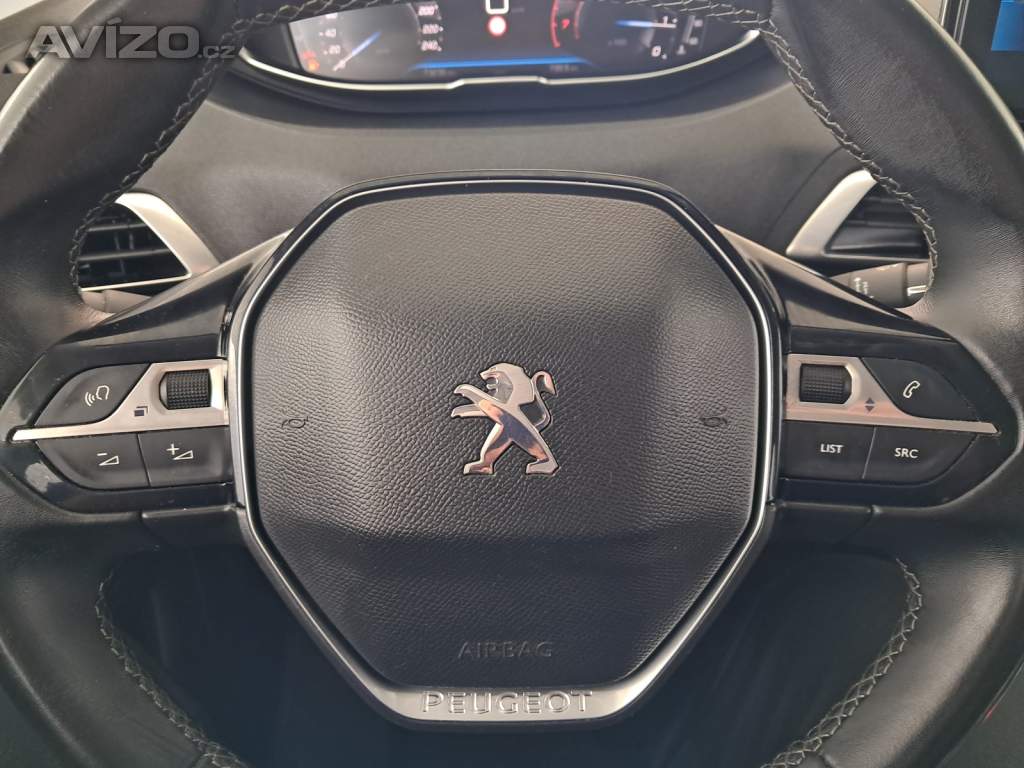 Foto inzerátu Peugeot 3008 1.2 PureTech