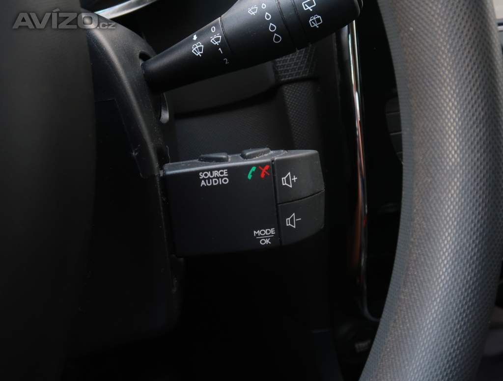 Foto inzerátu Renault Clio 1.2 16V