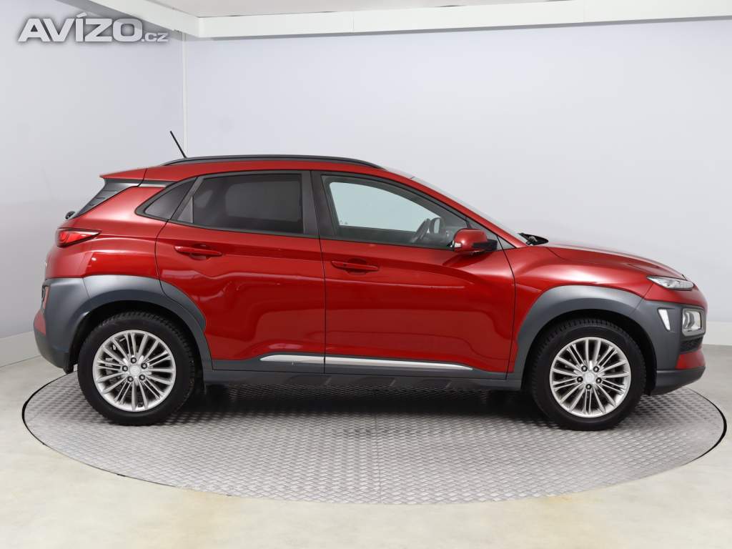 Foto inzerátu Hyundai Kona 1.0 T-GDI