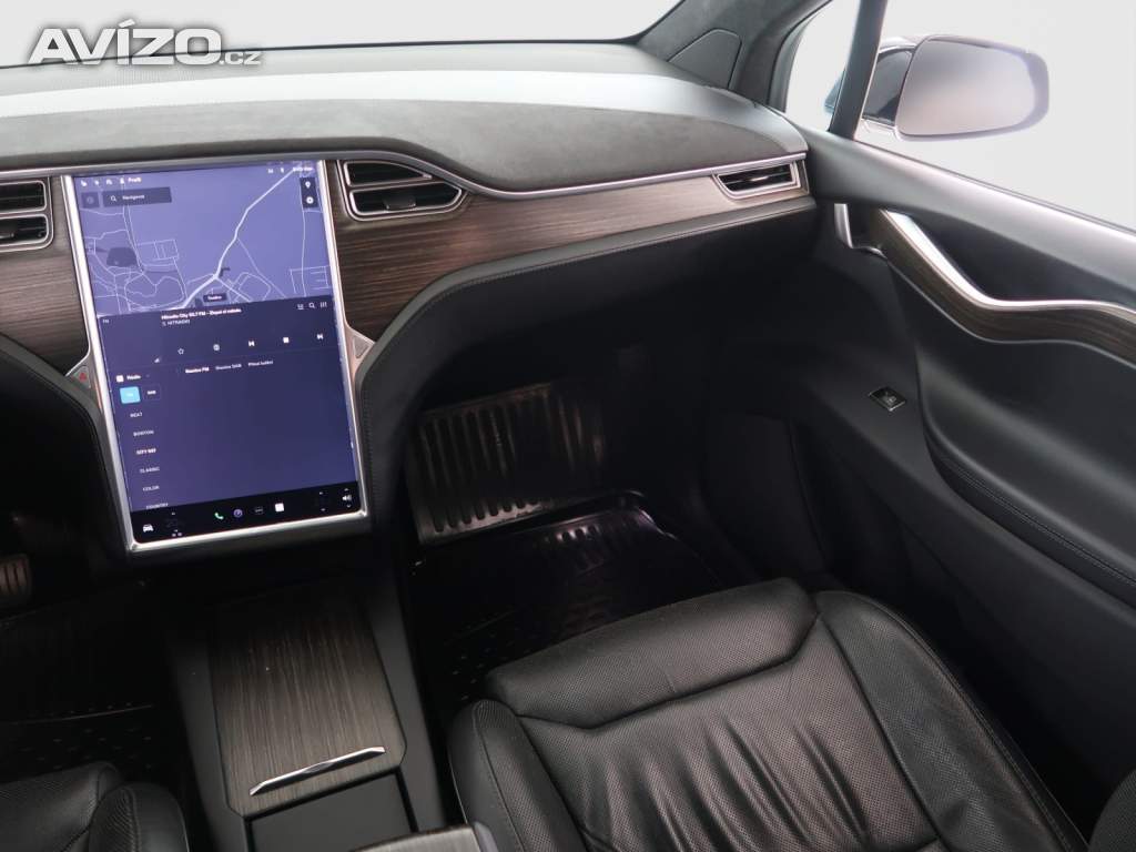 Foto inzerátu Tesla Model X 90D