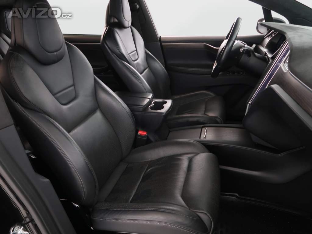Foto inzerátu Tesla Model X 90D
