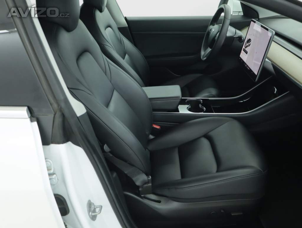 Foto inzerátu Tesla Model 3 Std Range Plus 55kWh