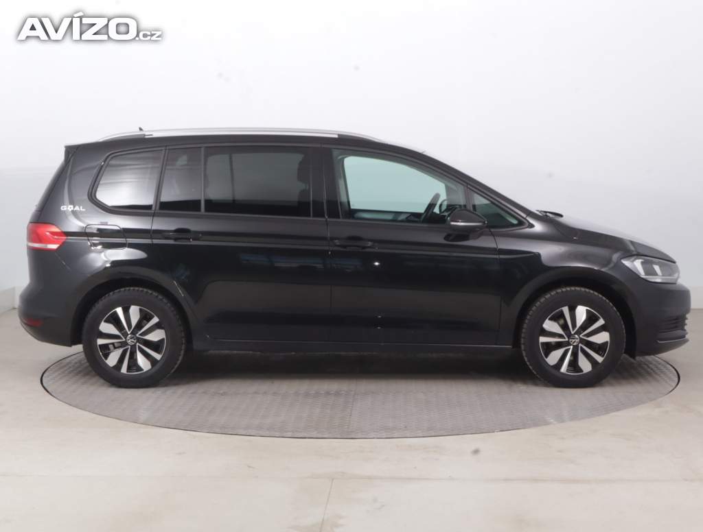 Foto inzerátu VW Touran 1.5 TSI