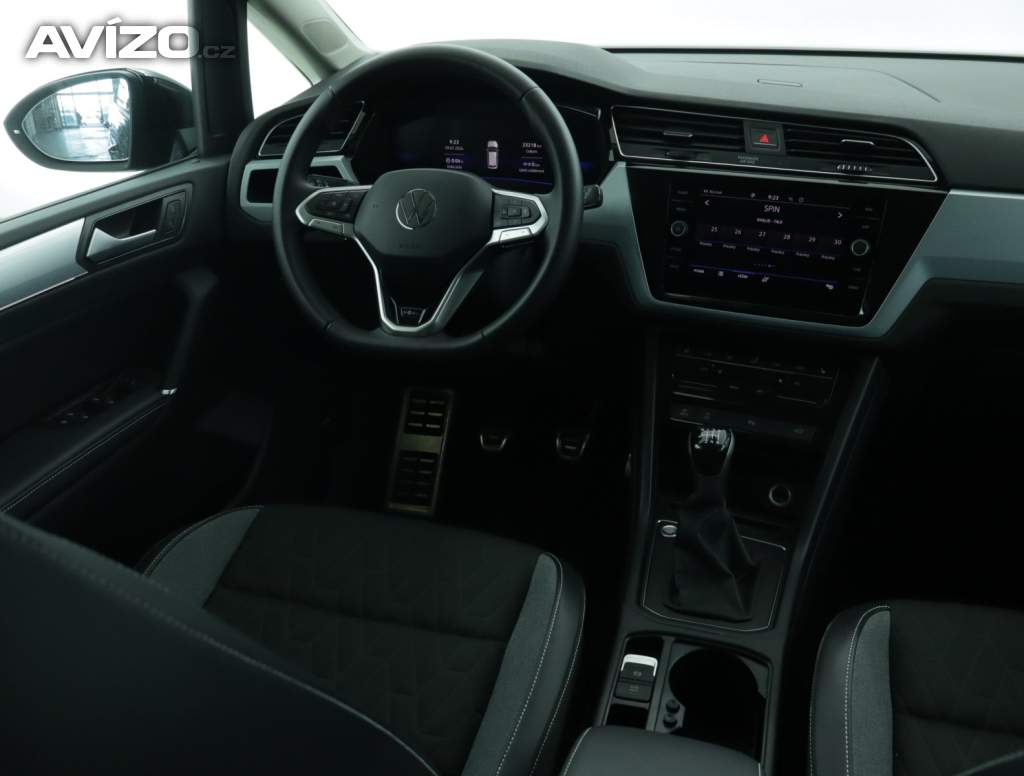 Foto inzerátu VW Touran 1.5 TSI