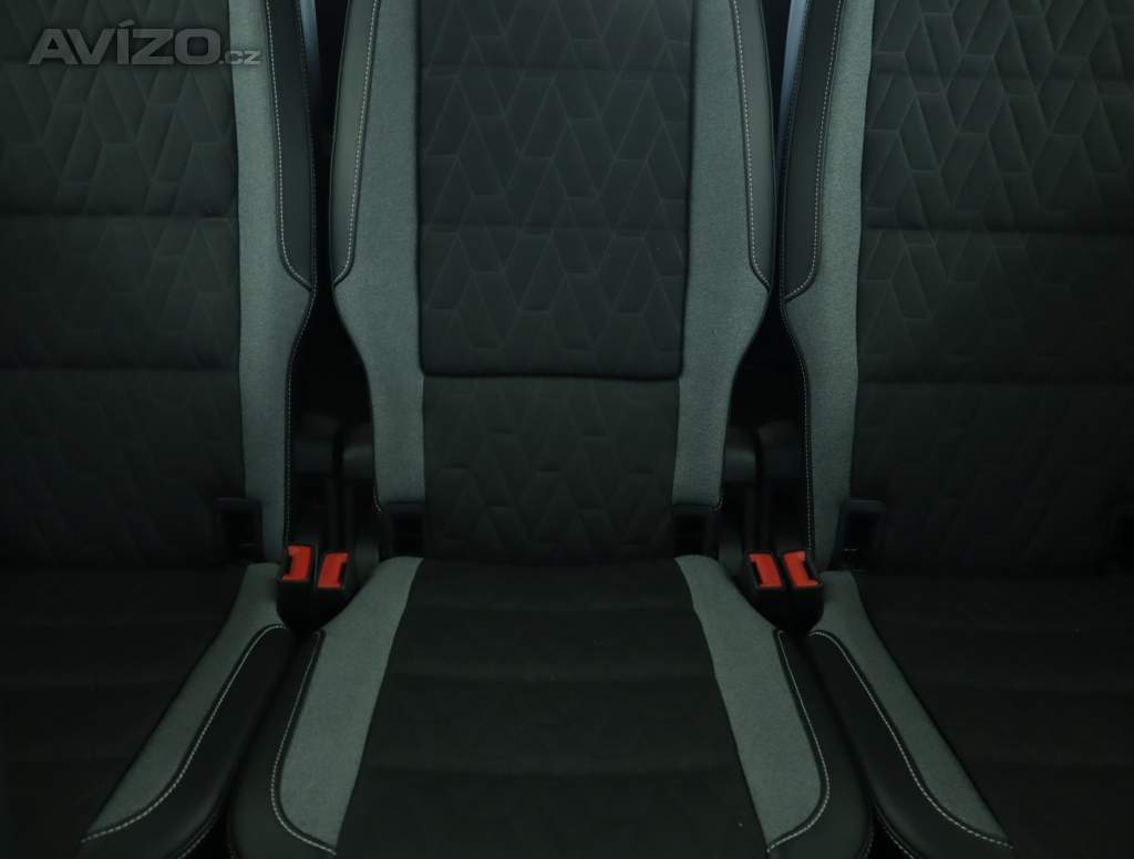 Foto inzerátu VW Touran 1.5 TSI