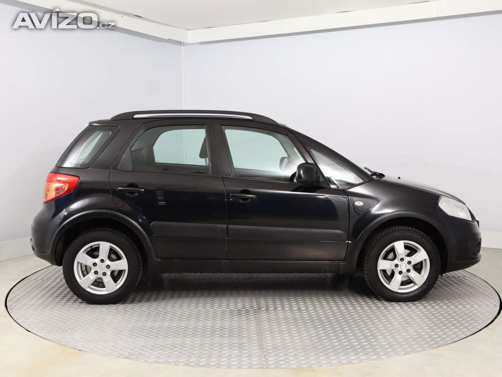 Foto inzerátu Suzuki SX4 1.6 VVT