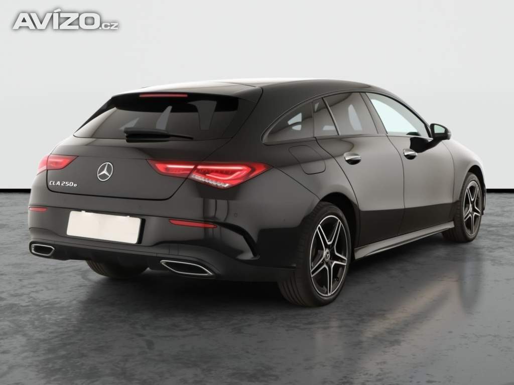 Foto inzerátu Mercedes CLA 250 e