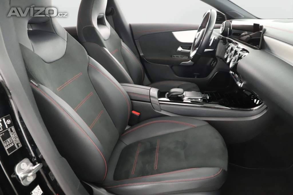 Foto inzerátu Mercedes CLA 250 e
