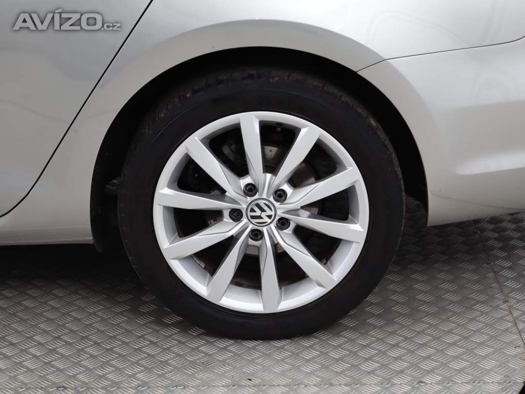 Foto inzerátu VW Golf 1.0 TSI
