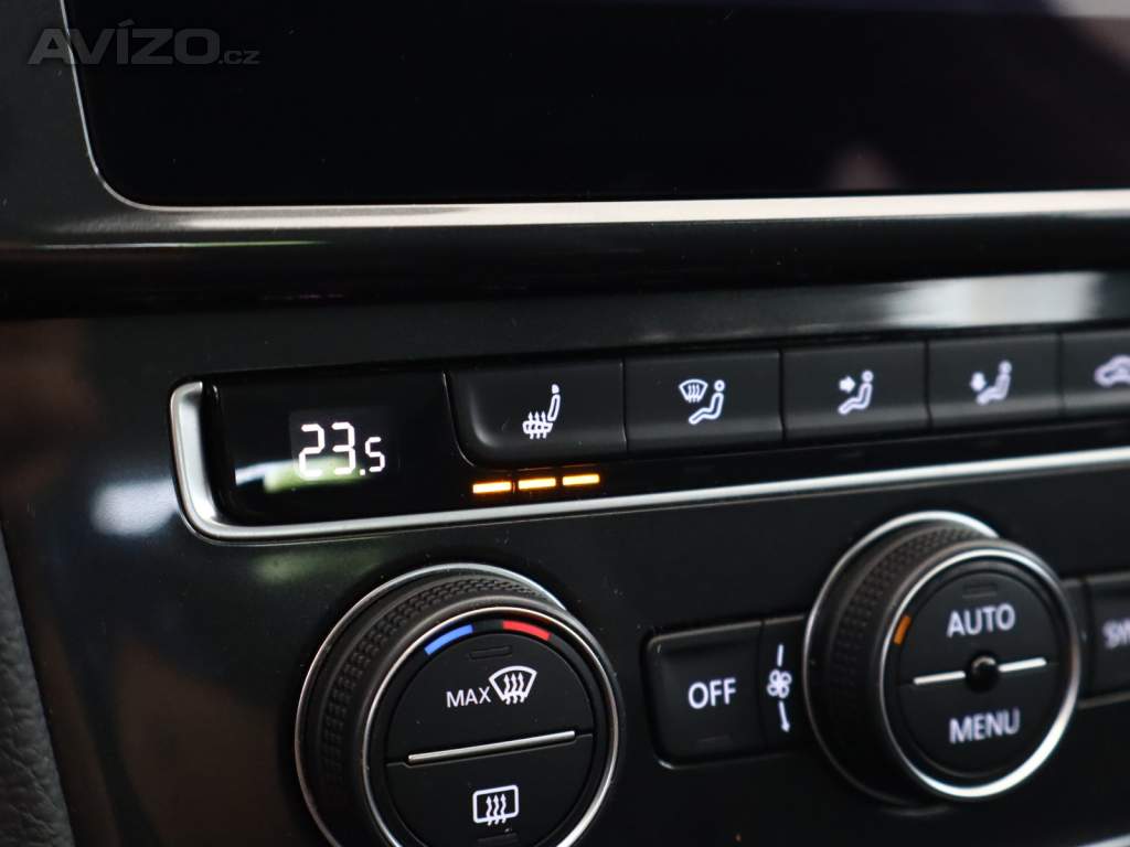 Foto inzerátu VW Golf 1.0 TSI