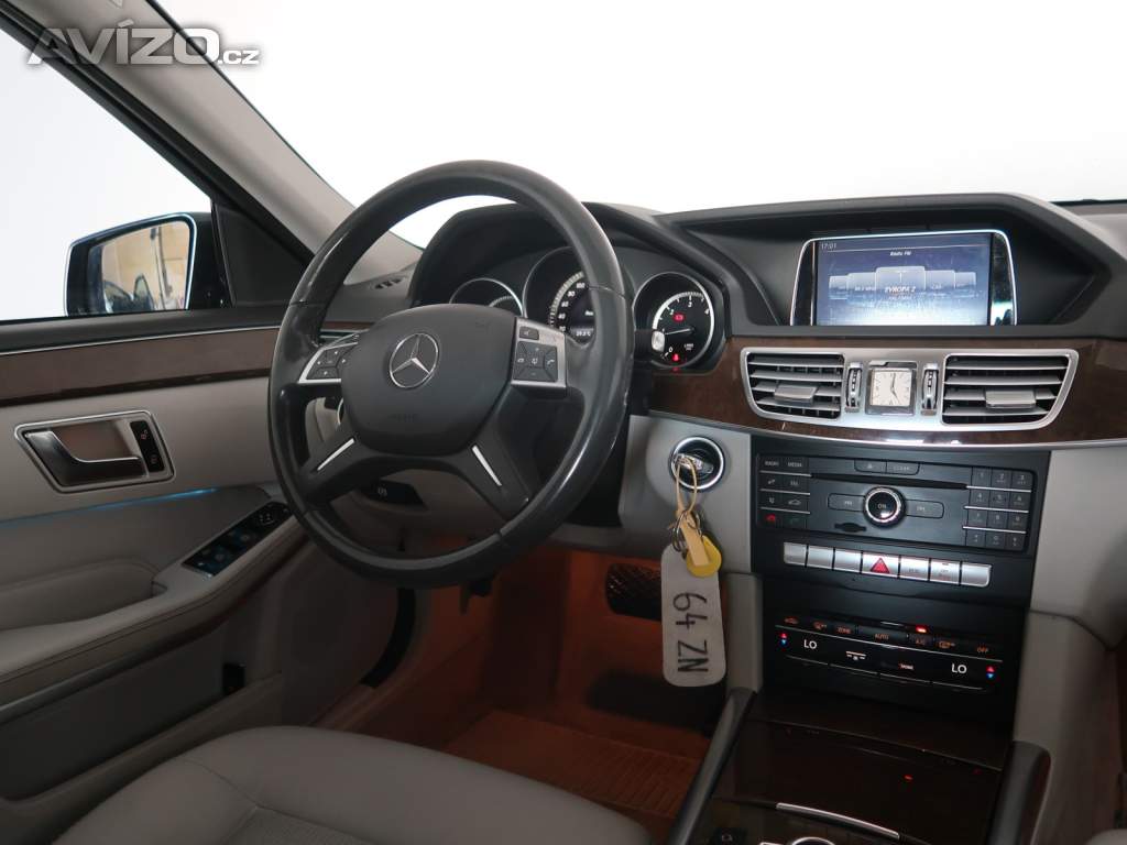 Foto inzerátu Mercedes E E 220 BlueTEC