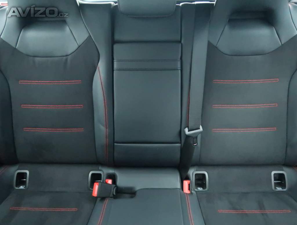Foto inzerátu Mercedes CLA 200