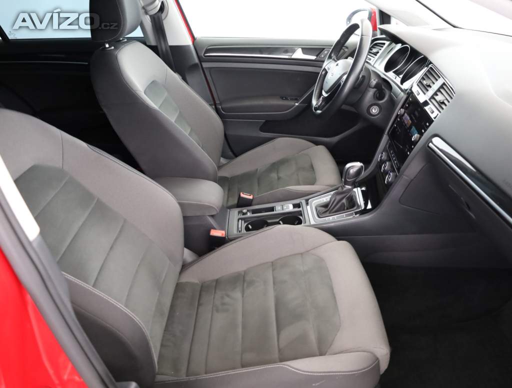 Foto inzerátu VW Golf 1.6 TDI