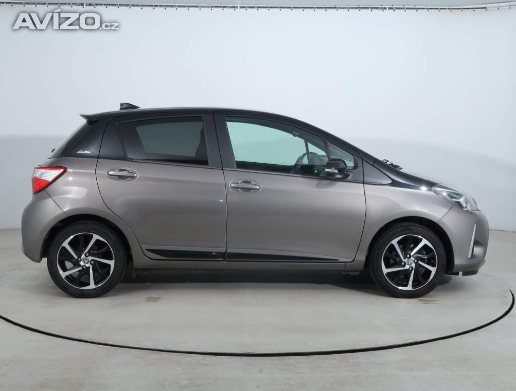 Foto inzerátu Toyota Yaris 1.5 Dual VVT-i