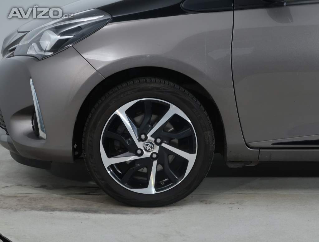 Foto inzerátu Toyota Yaris 1.5 Dual VVT-i