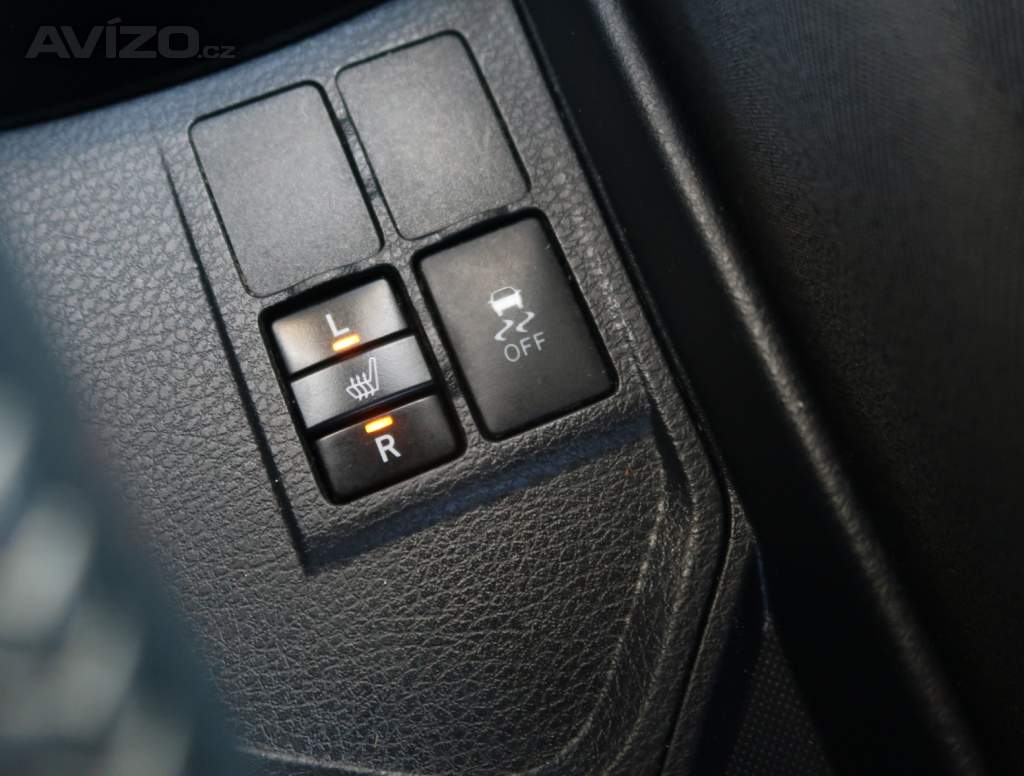 Foto inzerátu Toyota Yaris 1.5 Dual VVT-i