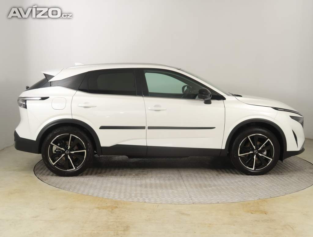 Foto inzerátu Nissan Qashqai 1.3 DIG-T MHEV