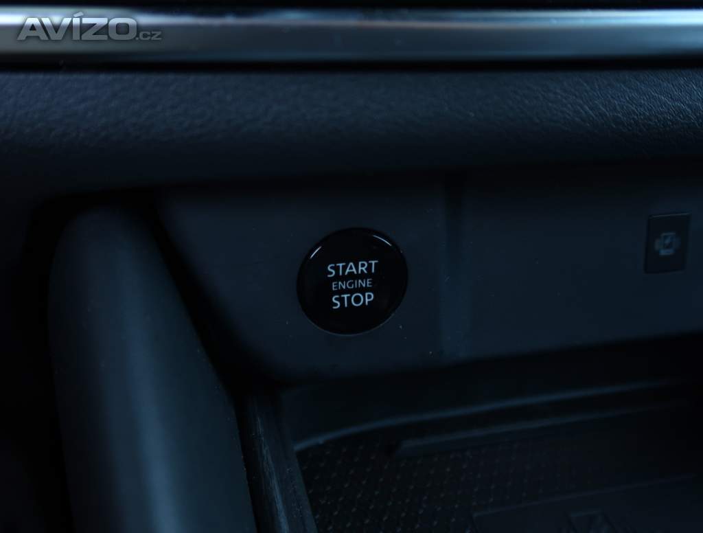 Foto inzerátu Nissan Qashqai 1.3 DIG-T MHEV