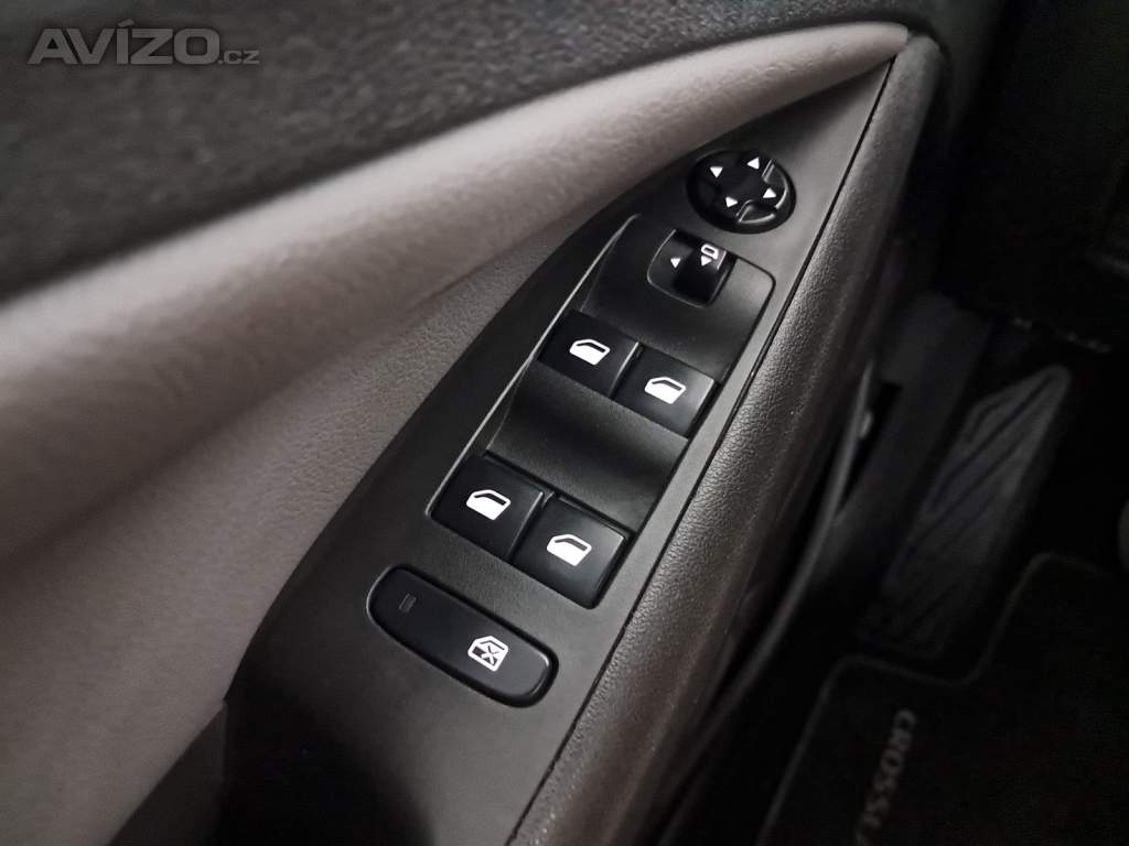 Foto inzerátu Opel Crossland 1.2 Turbo