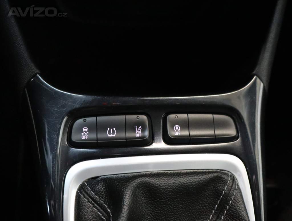 Foto inzerátu Opel Crossland 1.2 Turbo