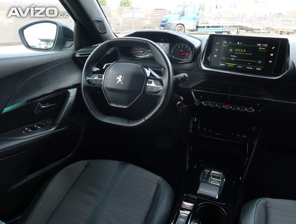 Foto inzerátu Peugeot 2008 1.2 PureTech