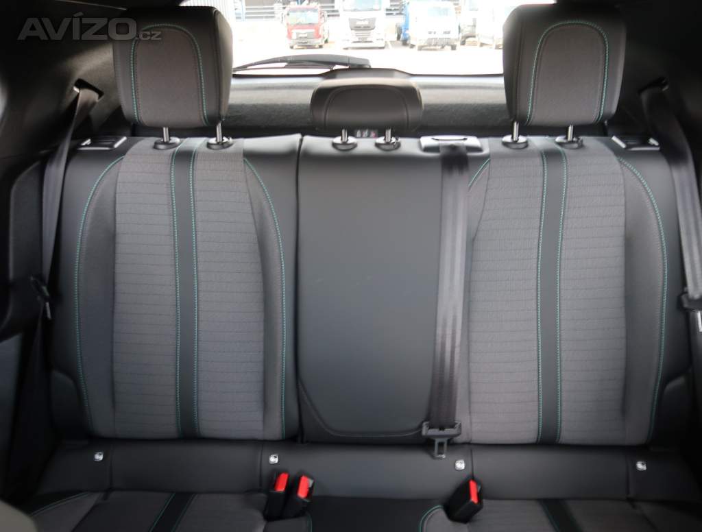 Foto inzerátu Peugeot 2008 1.2 PureTech