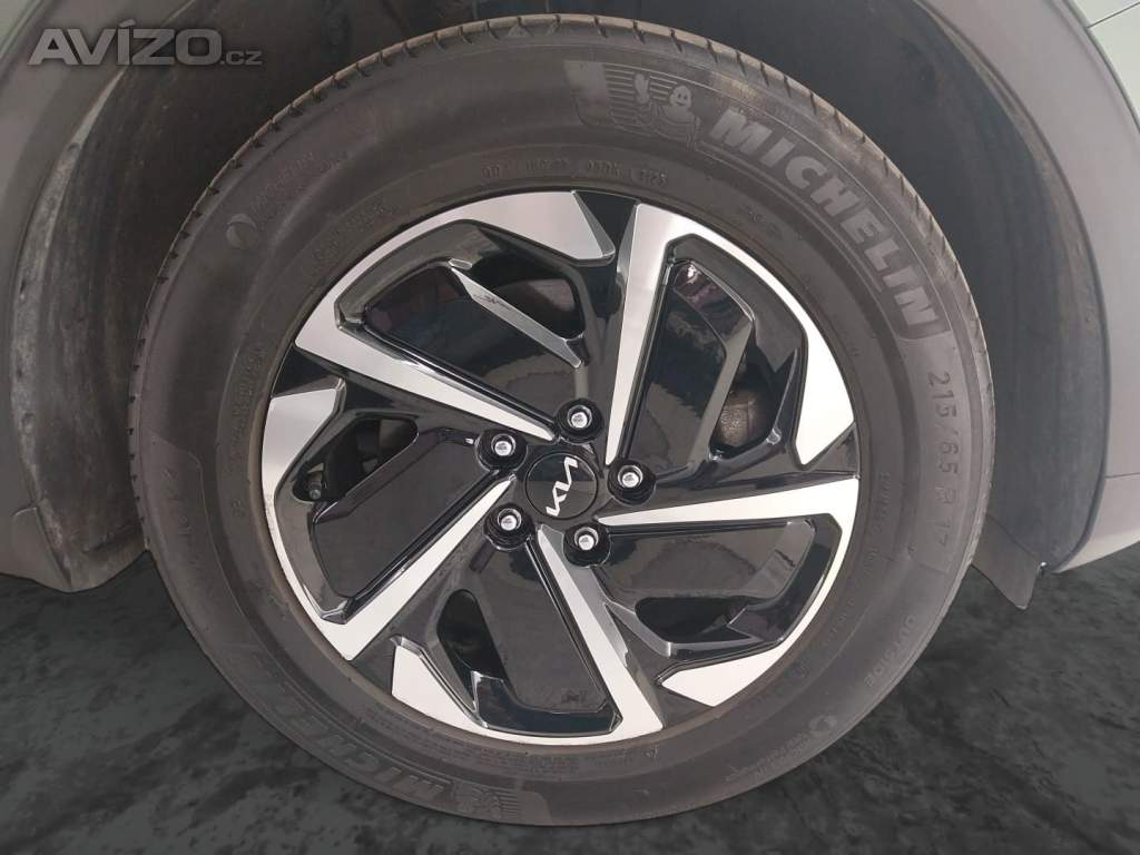 Foto inzerátu Kia Sportage 1.6 T-GDI HEV