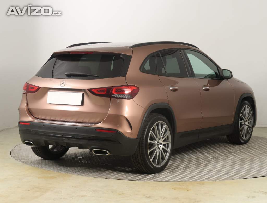 Foto inzerátu Mercedes GLA GLA 220 d 4MATIC
