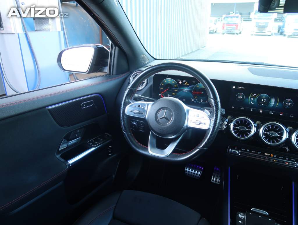 Foto inzerátu Mercedes GLA GLA 220 d 4MATIC