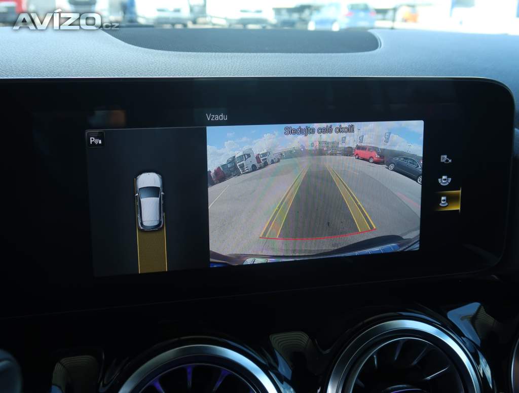 Foto inzerátu Mercedes GLA GLA 220 d 4MATIC