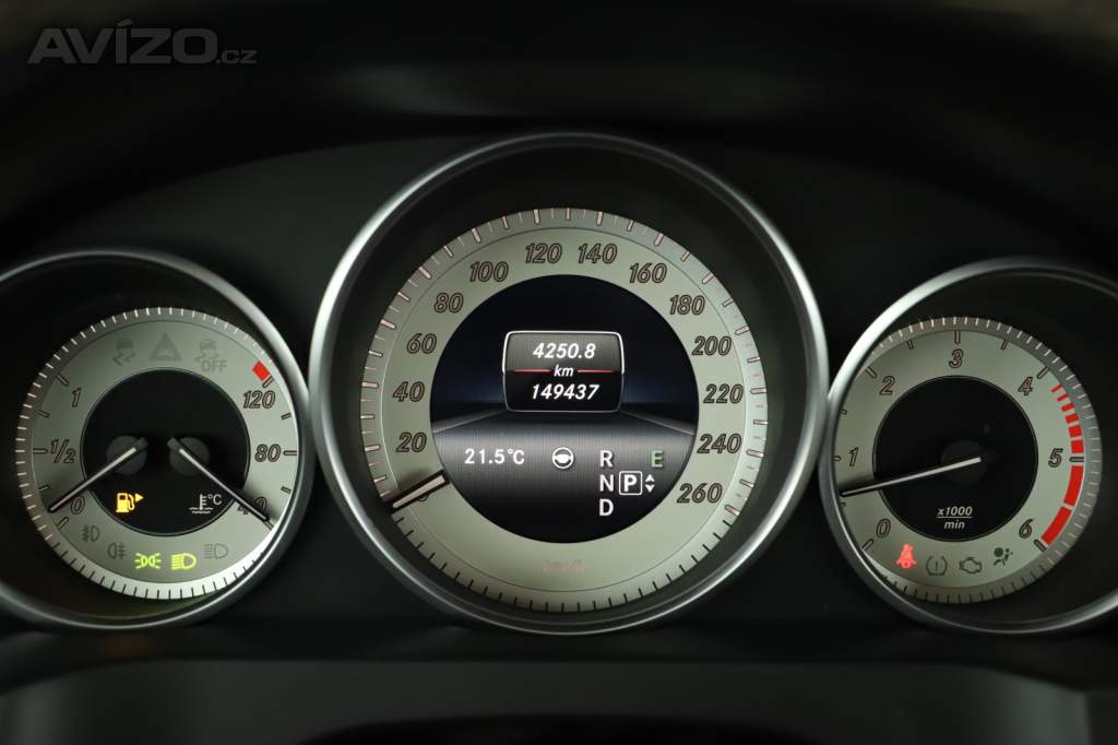 Foto inzerátu Mercedes E E 350 BlueTEC
