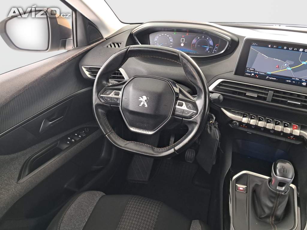 Foto inzerátu Peugeot 5008 PureTech 130