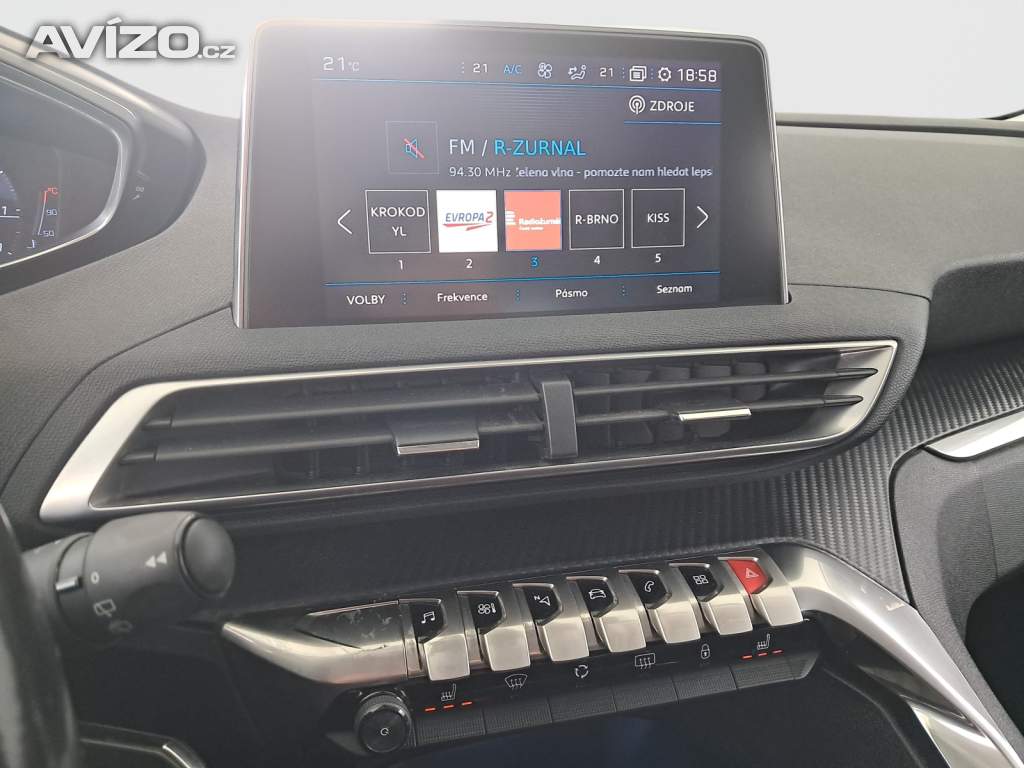 Foto inzerátu Peugeot 5008 PureTech 130