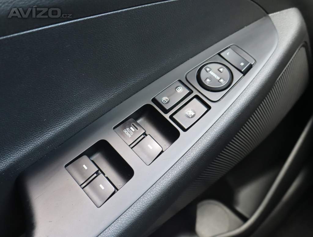 Foto inzerátu Hyundai Tucson 1.6 GDI