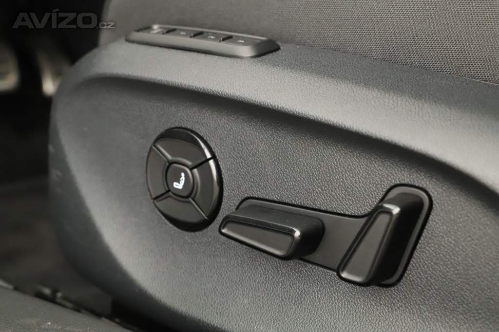 Foto inzerátu Skoda Superb 2.0 TDI