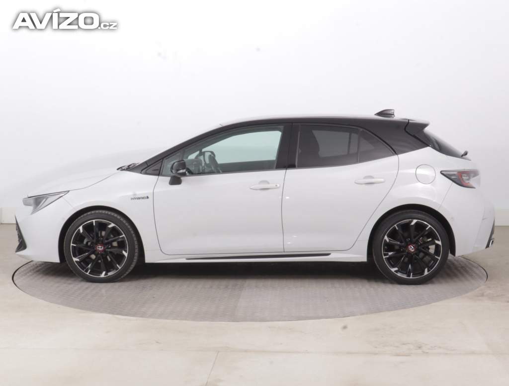 Foto inzerátu Toyota Corolla 1.8 Hybrid