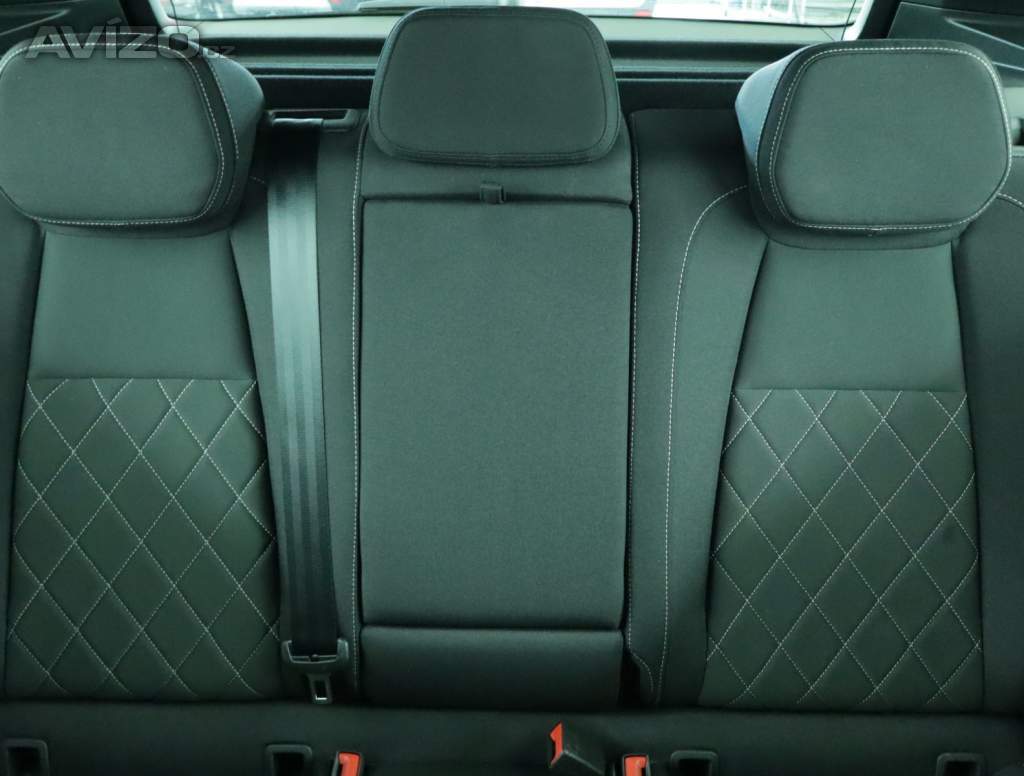 Foto inzerátu Skoda Karoq 1.5 TSI