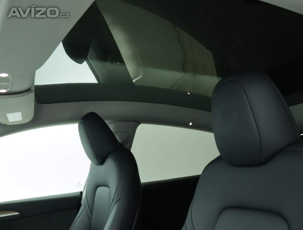 Foto inzerátu Tesla Model Y RWD LFP 60kWh