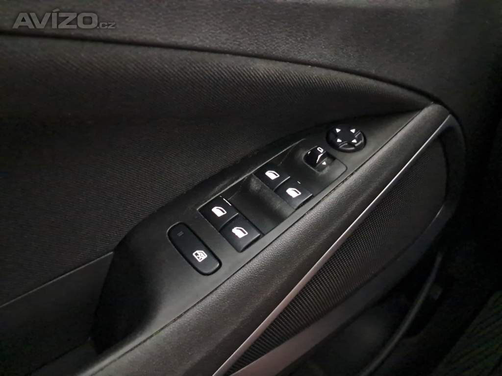 Foto inzerátu Opel Crossland 1.2 Turbo