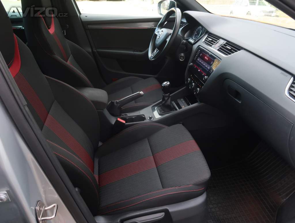 Foto inzerátu Skoda Octavia 1.6 TDI