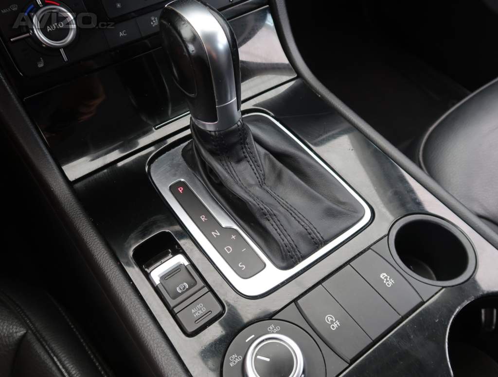 Foto inzerátu VW Touareg 3.0 TDI