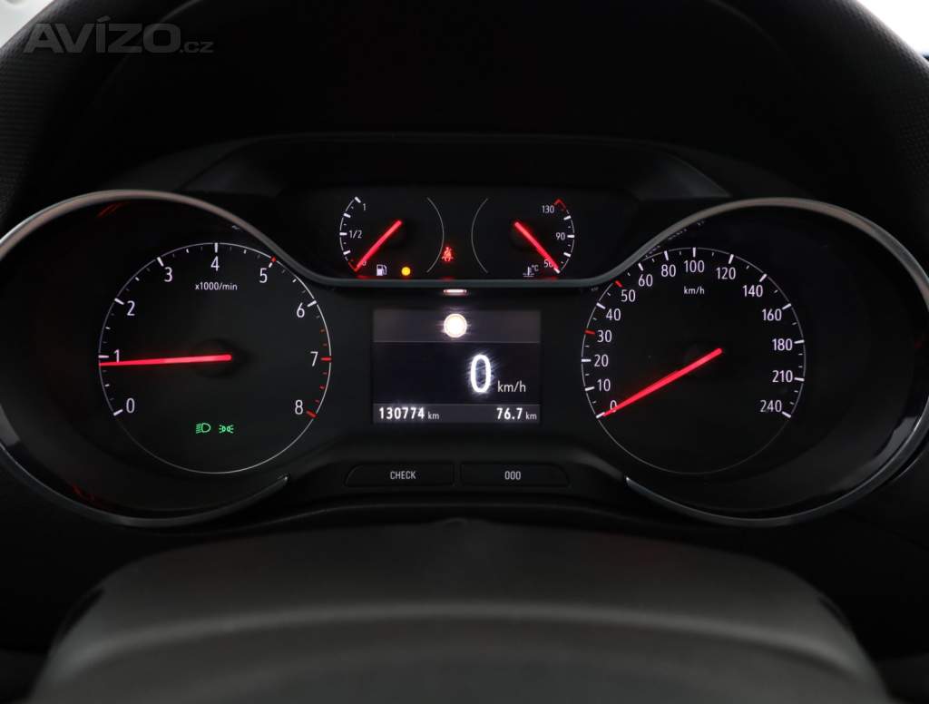 Foto inzerátu Opel Crossland 1.2 Turbo
