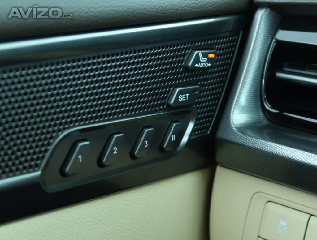 Foto inzerátu SsangYong Rexton 2.2 Diesel
