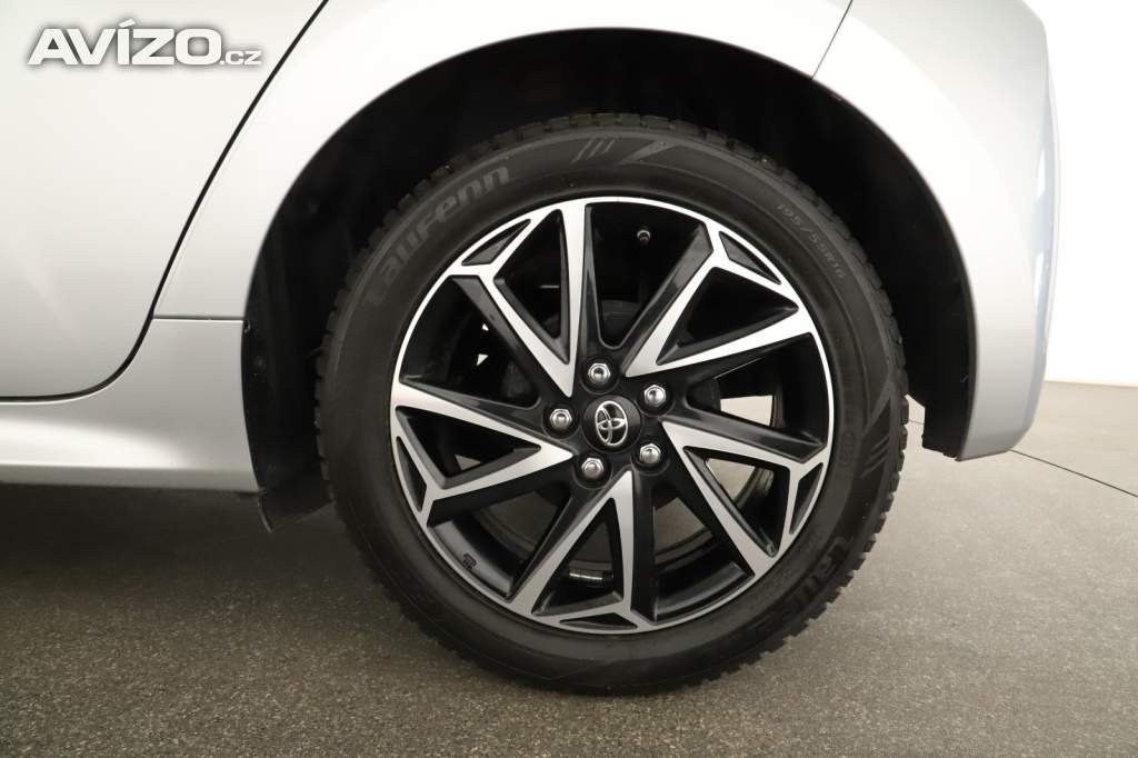 Foto inzerátu Toyota Yaris 1.5 VVT-i