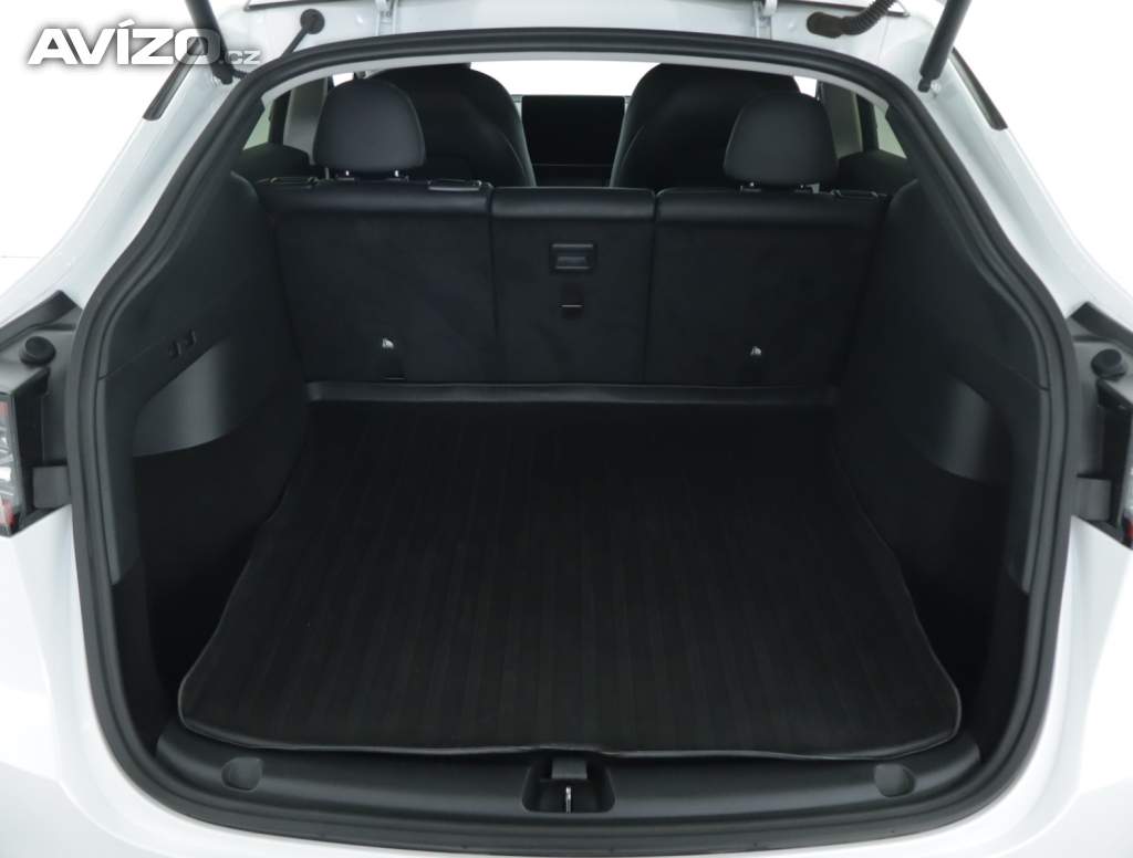 Foto inzerátu Tesla Model Y Long Range AWD 75kWh