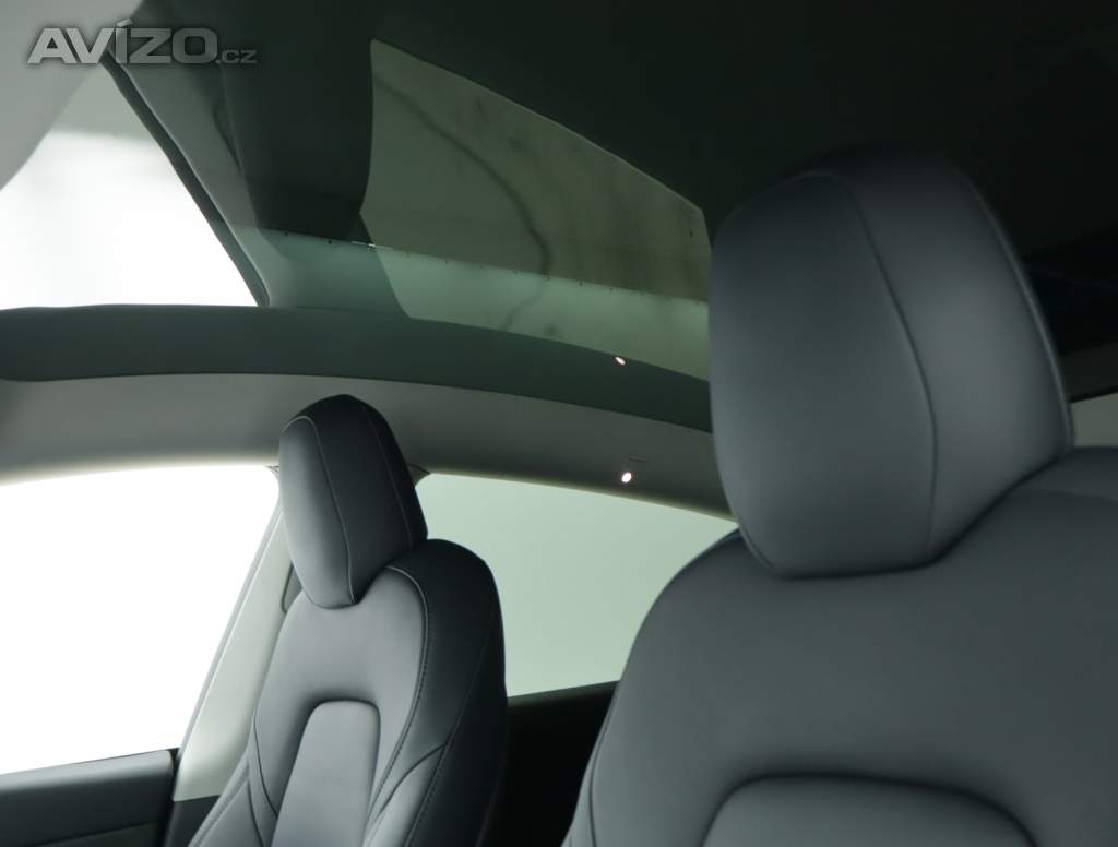 Foto inzerátu Tesla Model Y Long Range AWD 75kWh