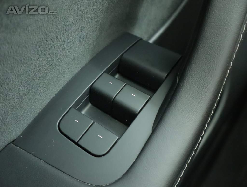 Foto inzerátu Tesla Model Y Long Range AWD 75kWh